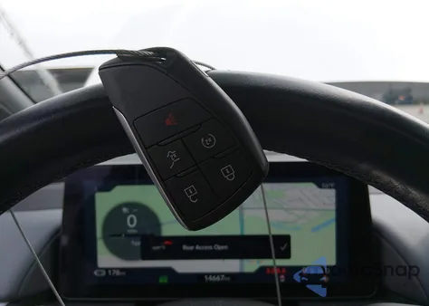 2024 Honda Prologue Touring z USA, uszkodzony, nr VIN 3GPKHXRJ9RS516349